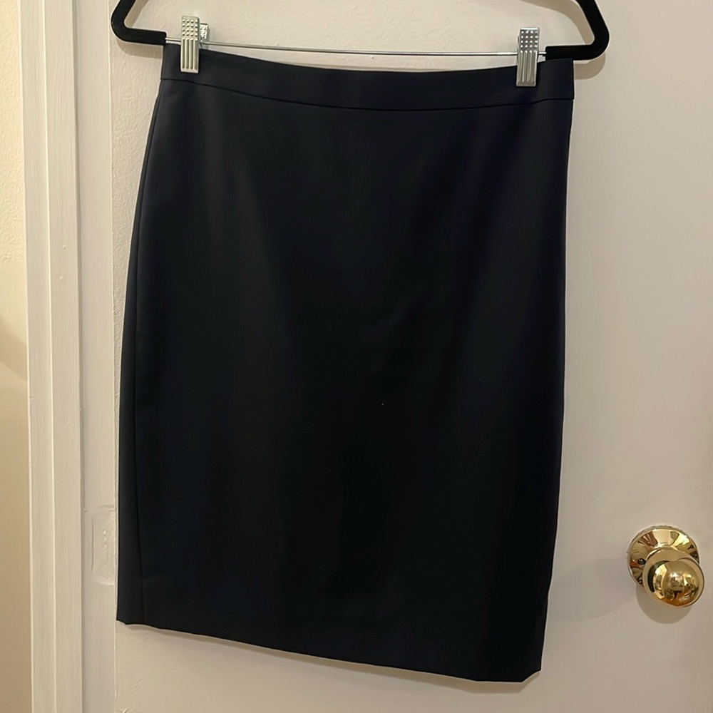 Jcrew no. 2 pencil skirt navy size 4